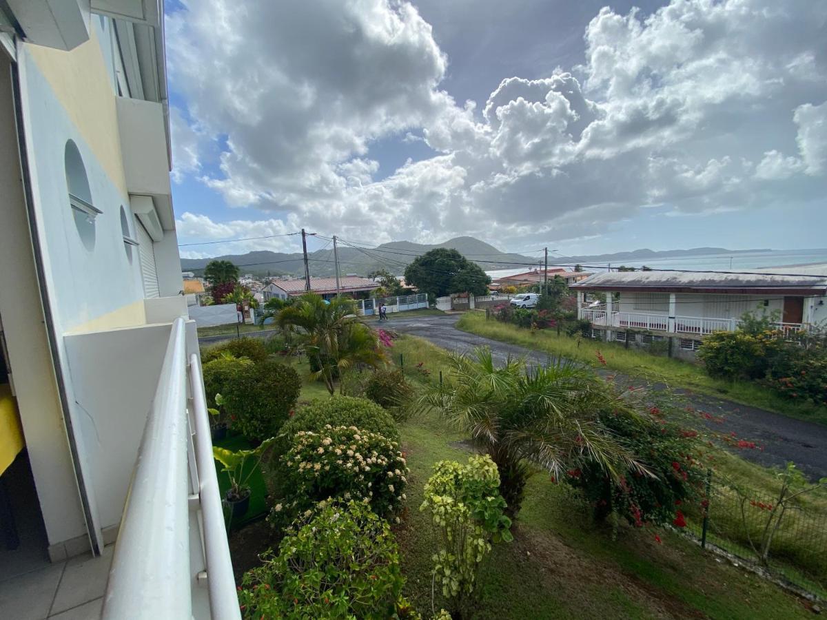 Ferienwohnung Les Hibiscus Sainte-Luce Exterior foto