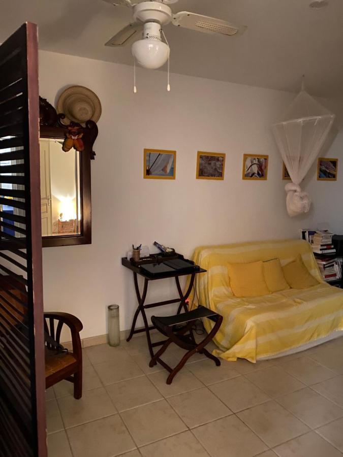 Ferienwohnung Les Hibiscus Sainte-Luce Exterior foto